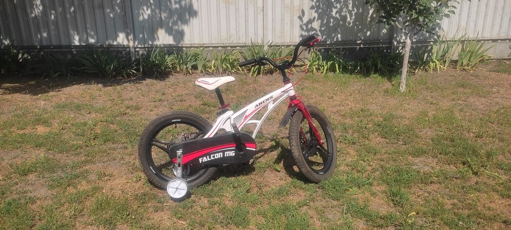 Дитячий велосипед