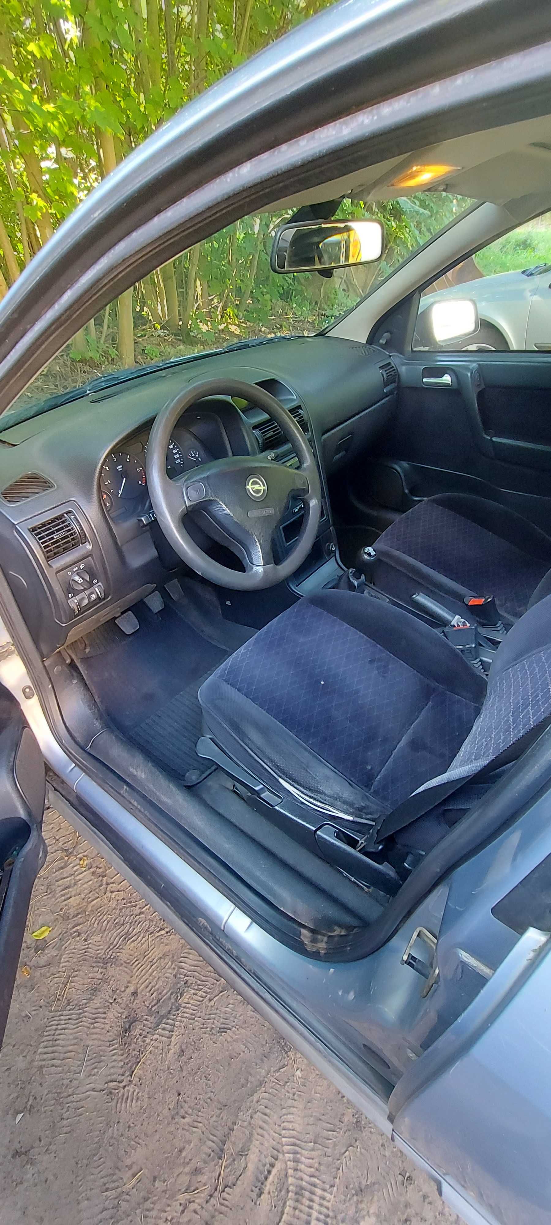 Sprzedam Opla Astrę 1.7 dti Isuzu