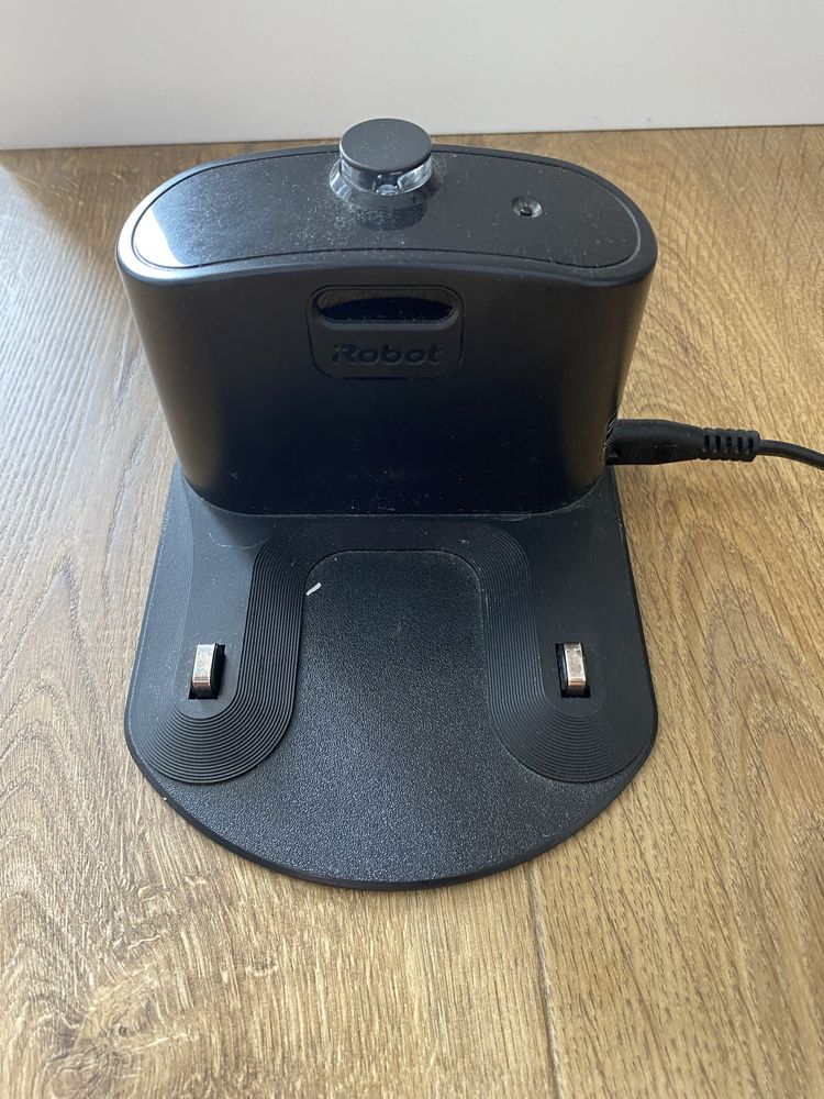 iRobot Roomba i3