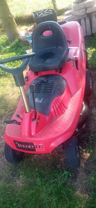 Traktorek kosiarka siedzenie