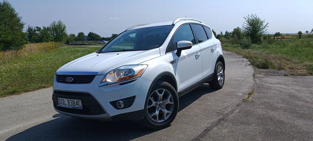 Ford Kuga wersja Champions League, 4x4, drugi właściciel, stan bardzo dobry