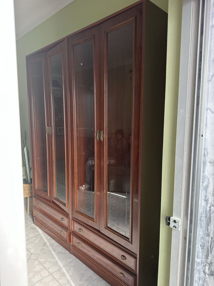 Movel sala em boas condicoes