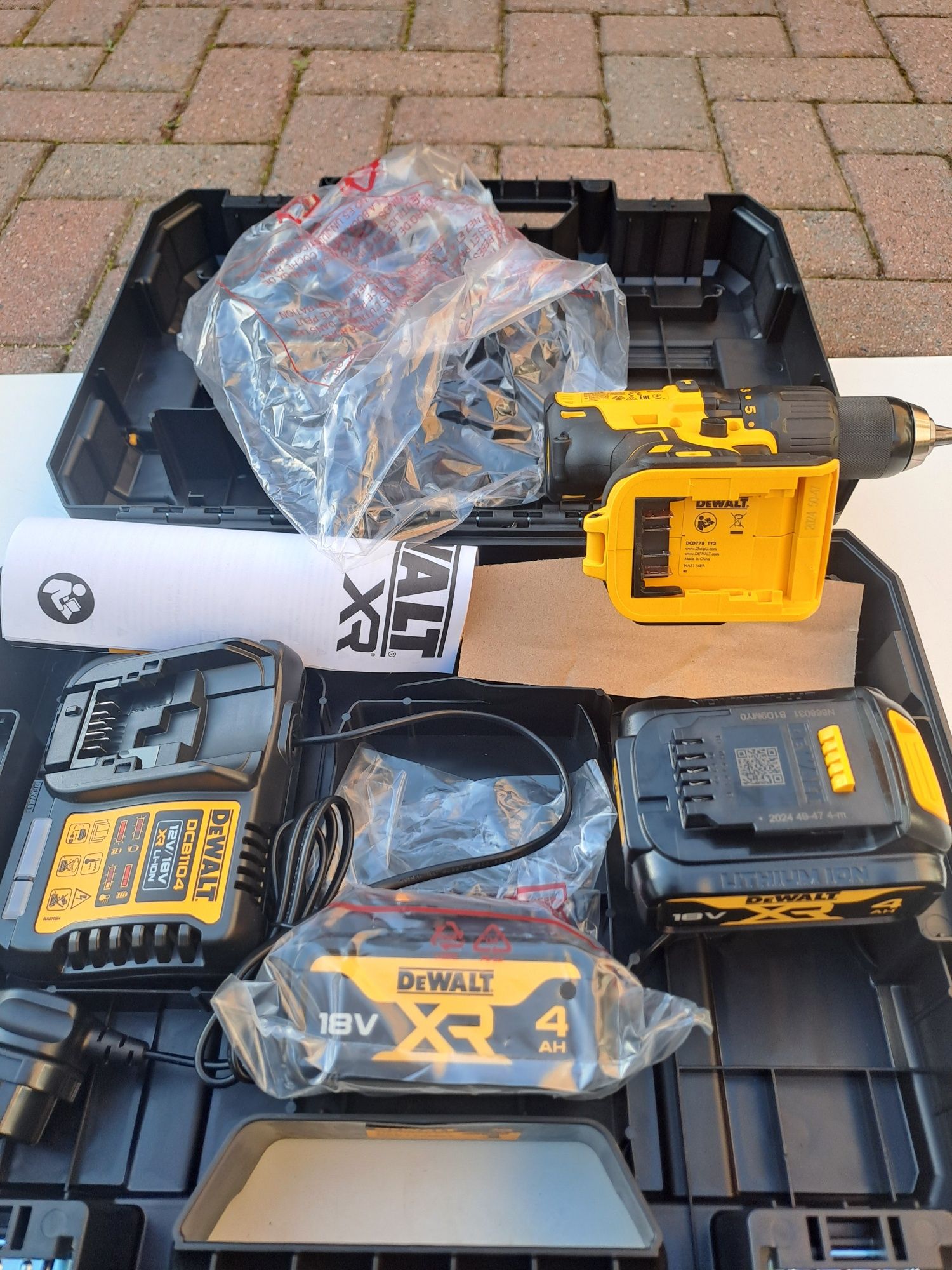 Wkrętarka  Dewalt  18v