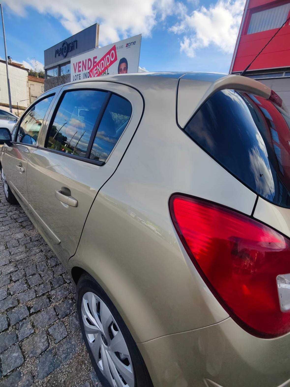 Opel Corsa D 1.2 2006