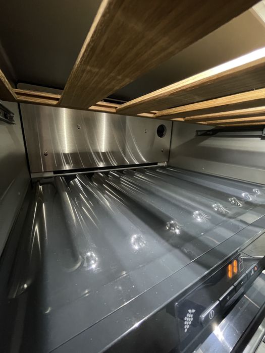 Винна шафа Miele KWT 4154 UG1 126 л, двокамерна, 40 пляшок