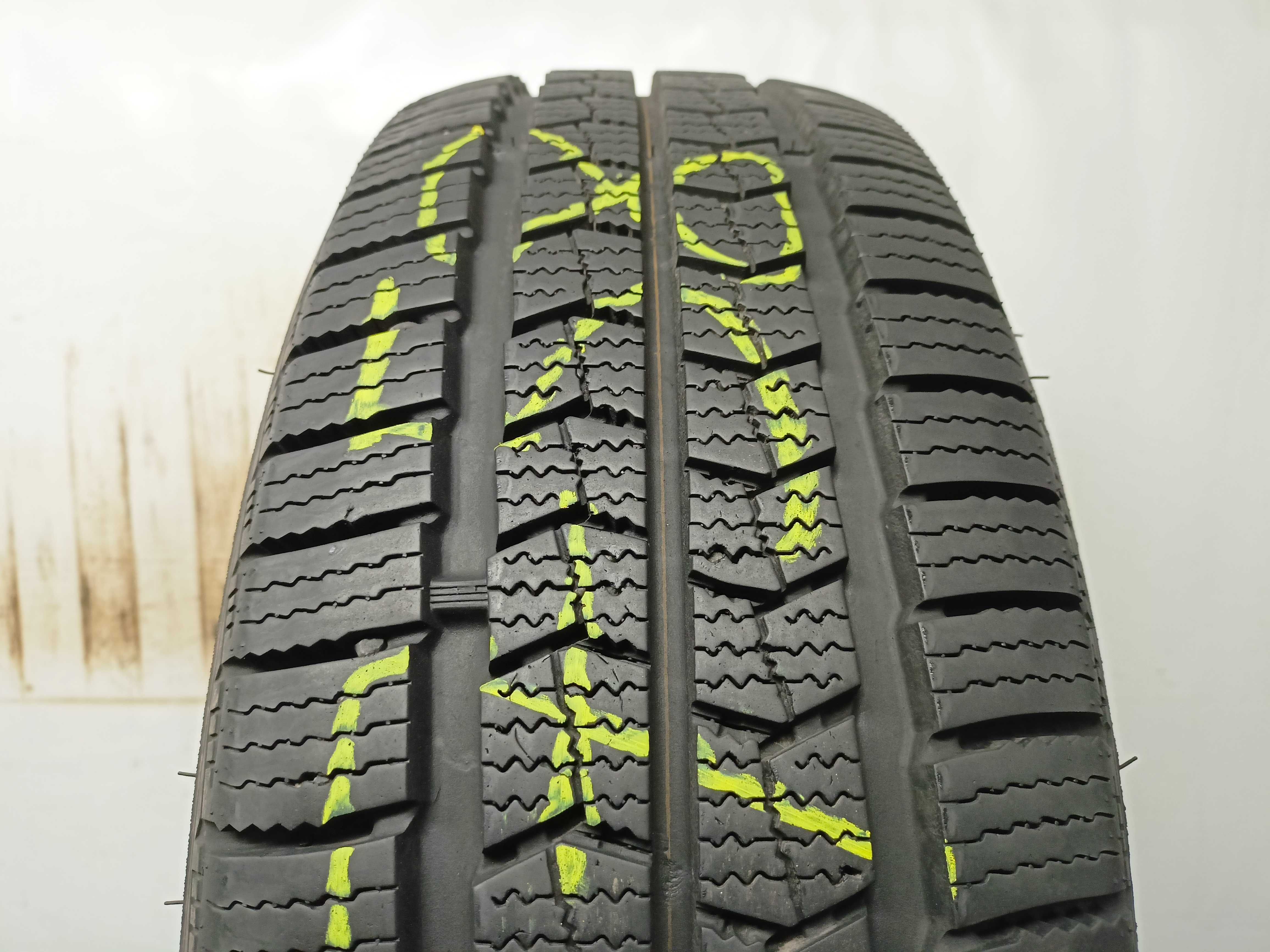 Nexen Winguard 215/65/16C 2017r. 109/107R 10mm (758)