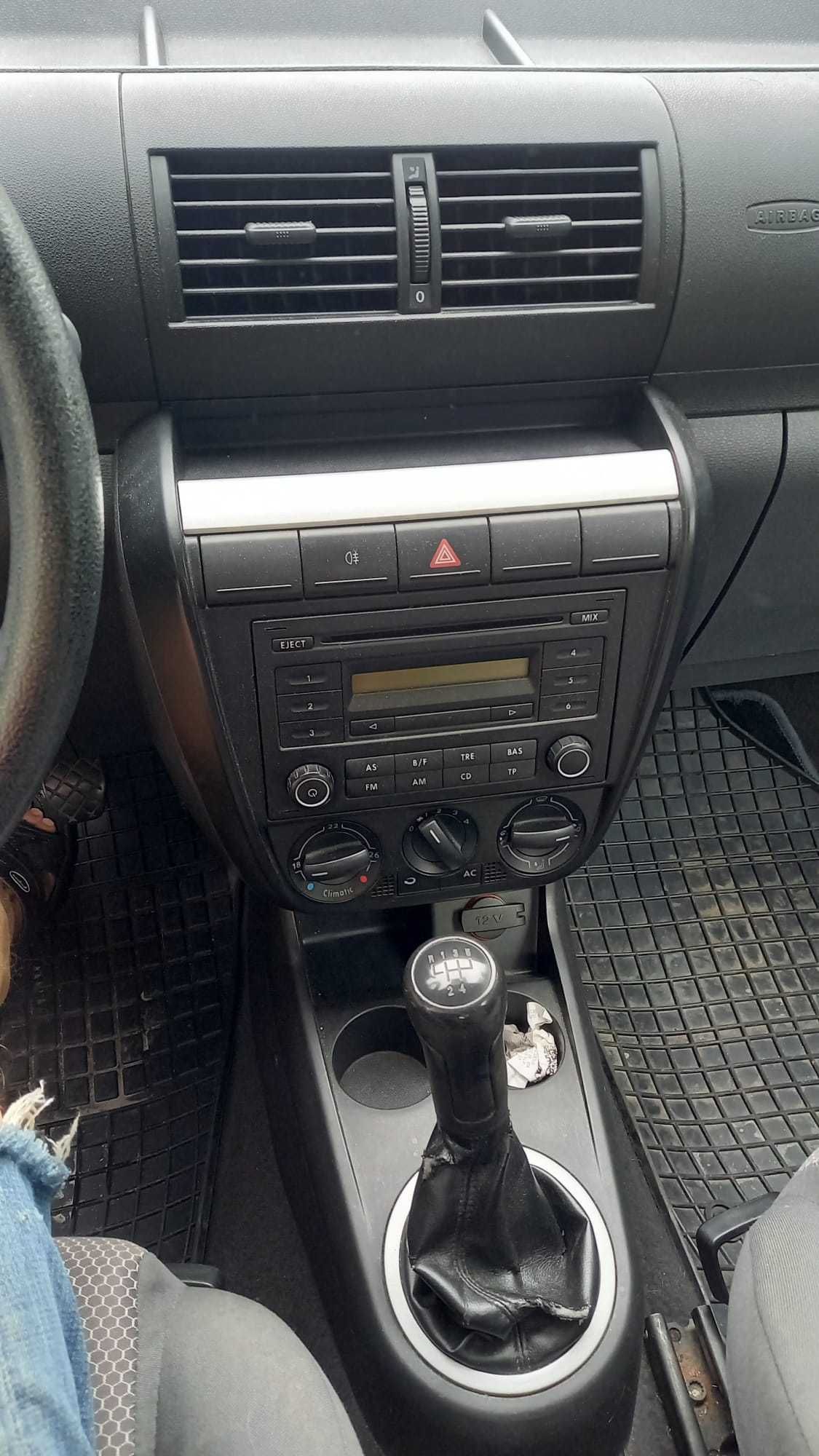 Vw Fox sprzedam 1198 cm/3 ; 2006r