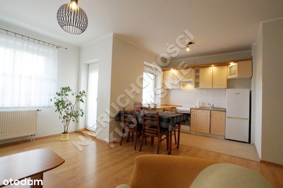 Mieszkanie 2-pok 40,1m2, garaż, teren zamknięty, os.Południe