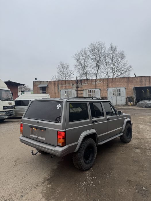 Jeep Cherokee XJ 4.0 автомат украинский джип чероки
