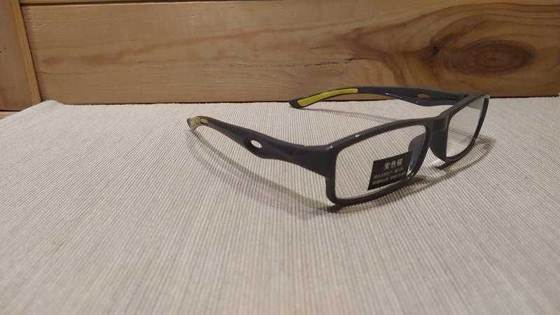 Очки для чтения +1.5, 2.5