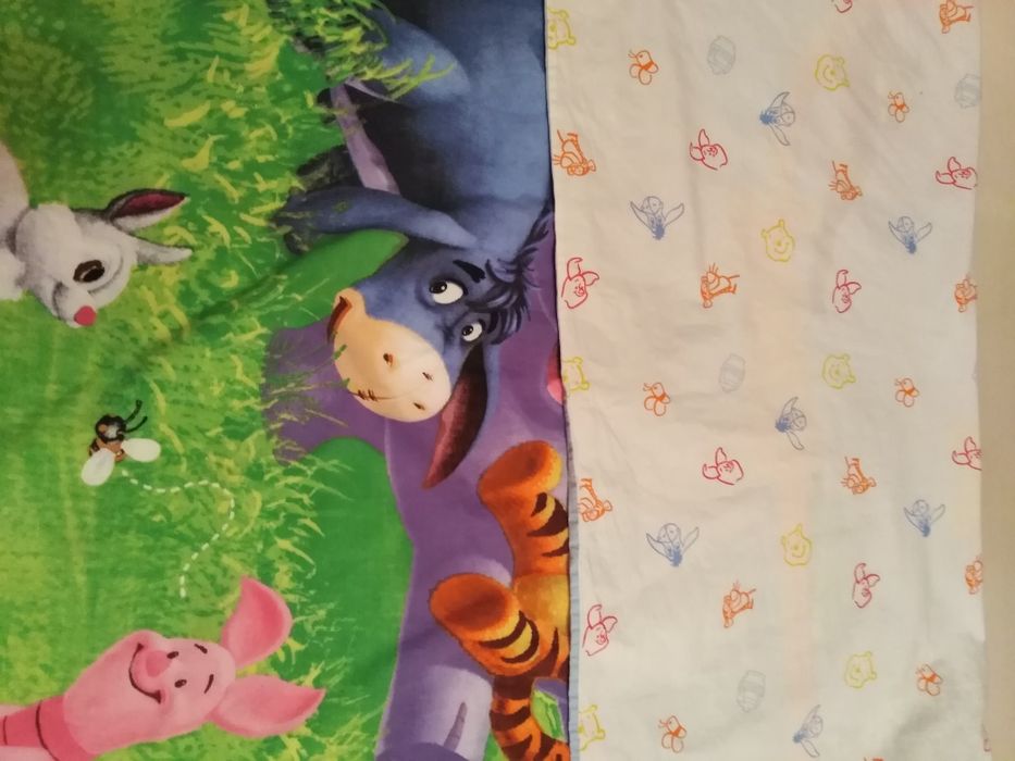 Dwa komplety pościeli dziecięca Winnie the Pooh Kubuś Puchatek