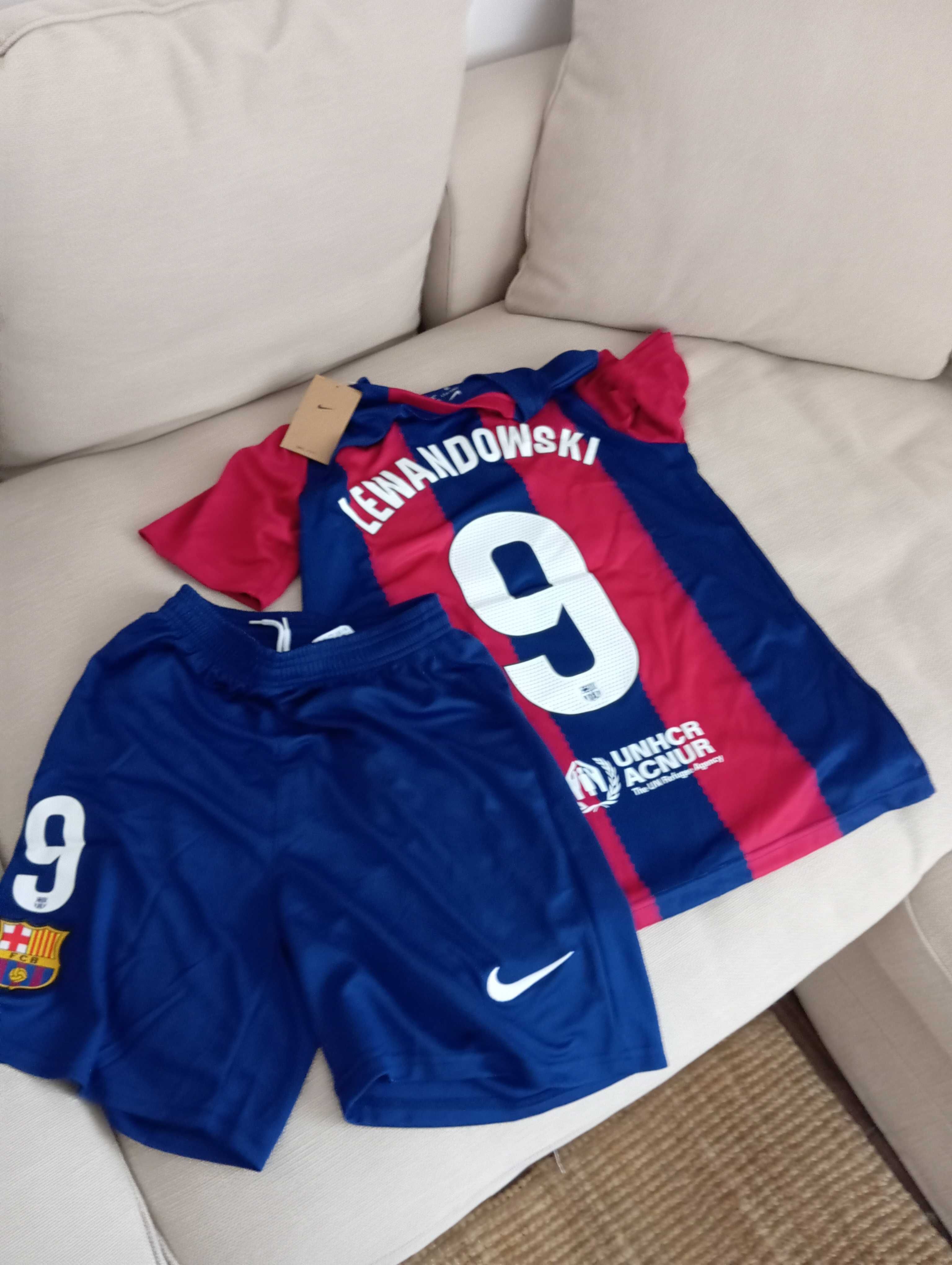 Koszulka i spodenki, Lewandowski-9, Nike. Produkt oryginalny