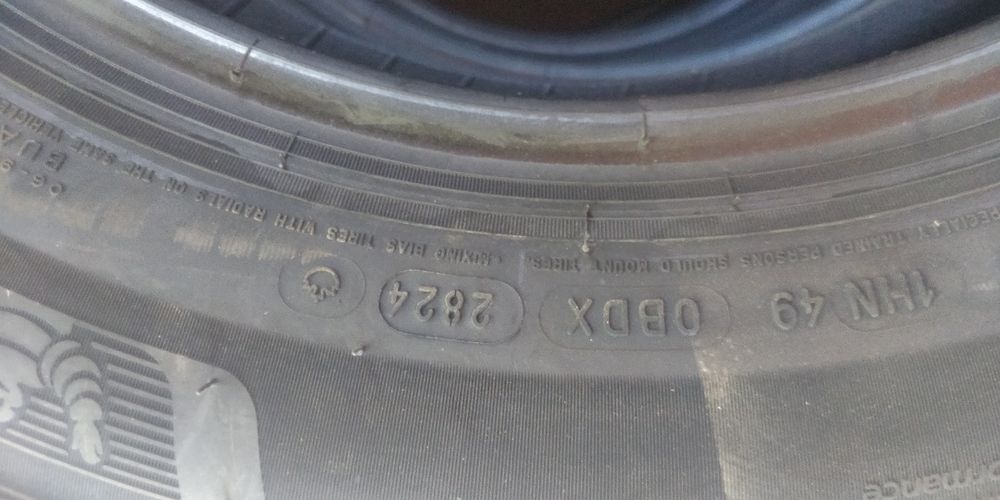 Michelin X-Ice Snow  215/60 R16