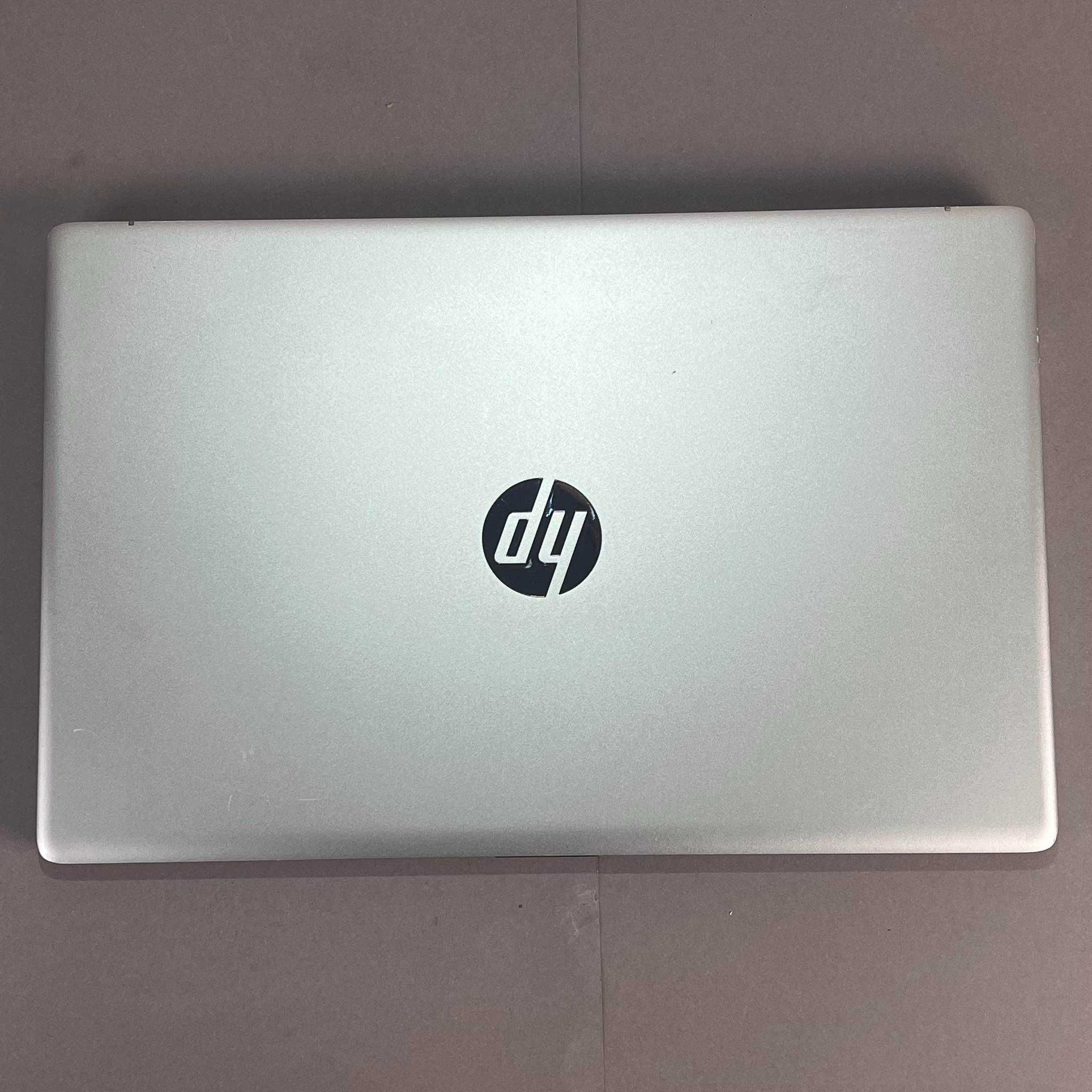 Ноутбук HP 17-cn0023dx i5-1135G7/8GB/SSD 256GB/17.3" FHD