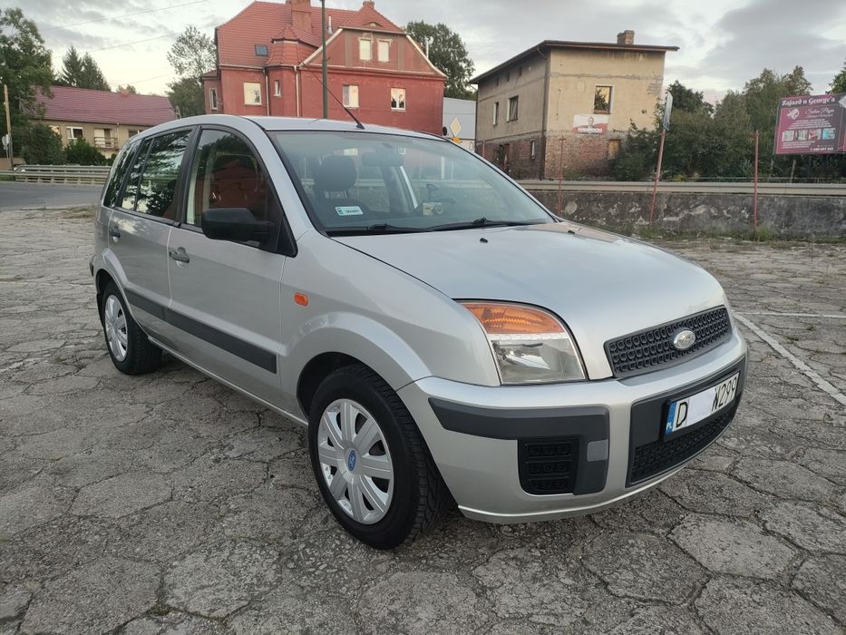 Ford Fusion 1.4 benzyna klimatyzacja zarejestrowany ubezpieczony