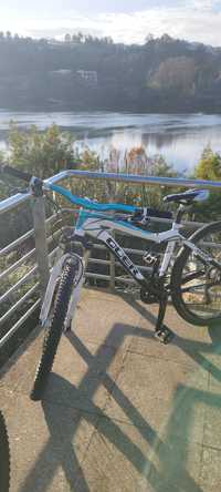 Bicicleta aro 26 Maxxis