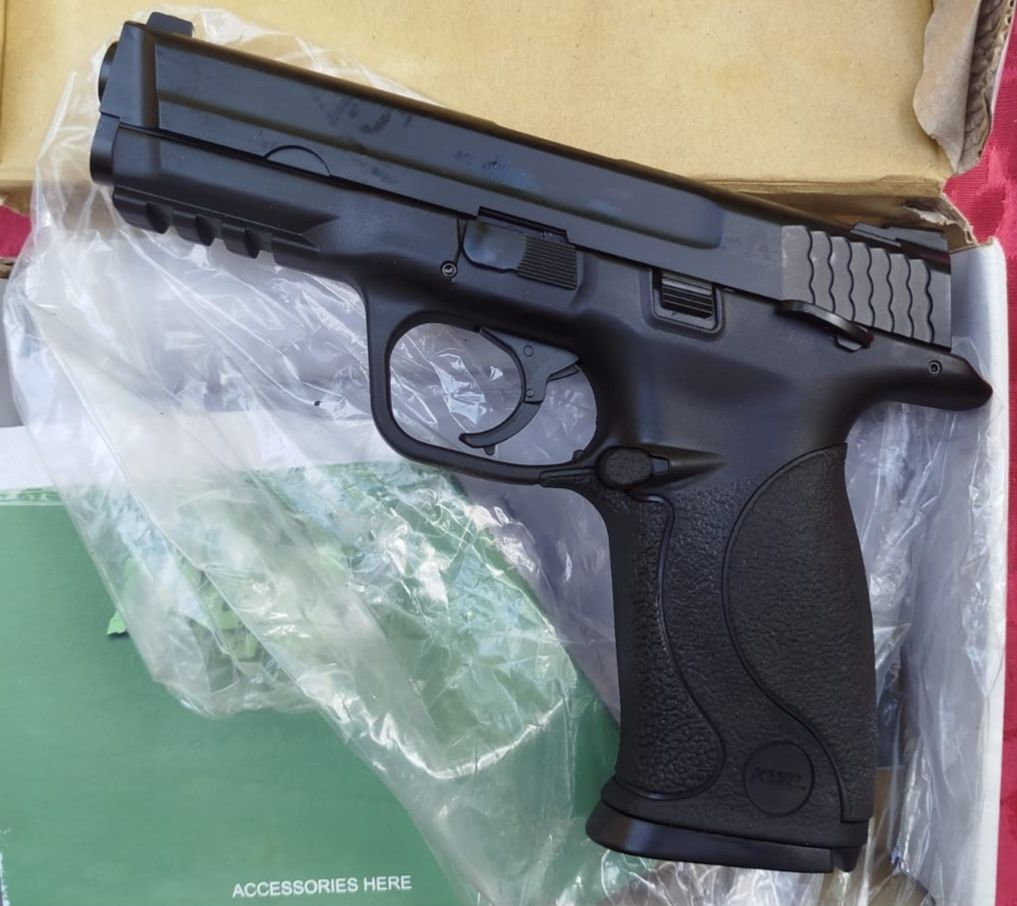 Pistolas airsoft. Liquidação do stock.