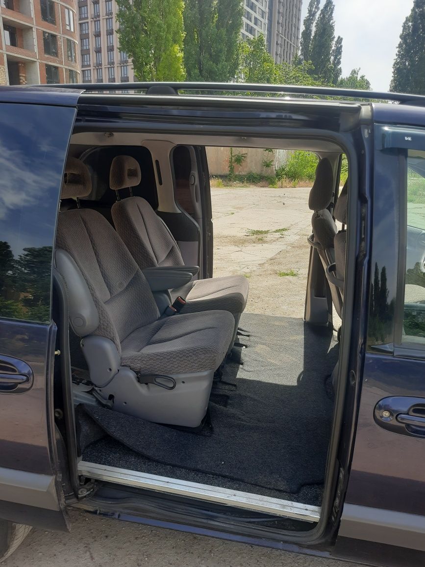 Продам Dodge Ram Van