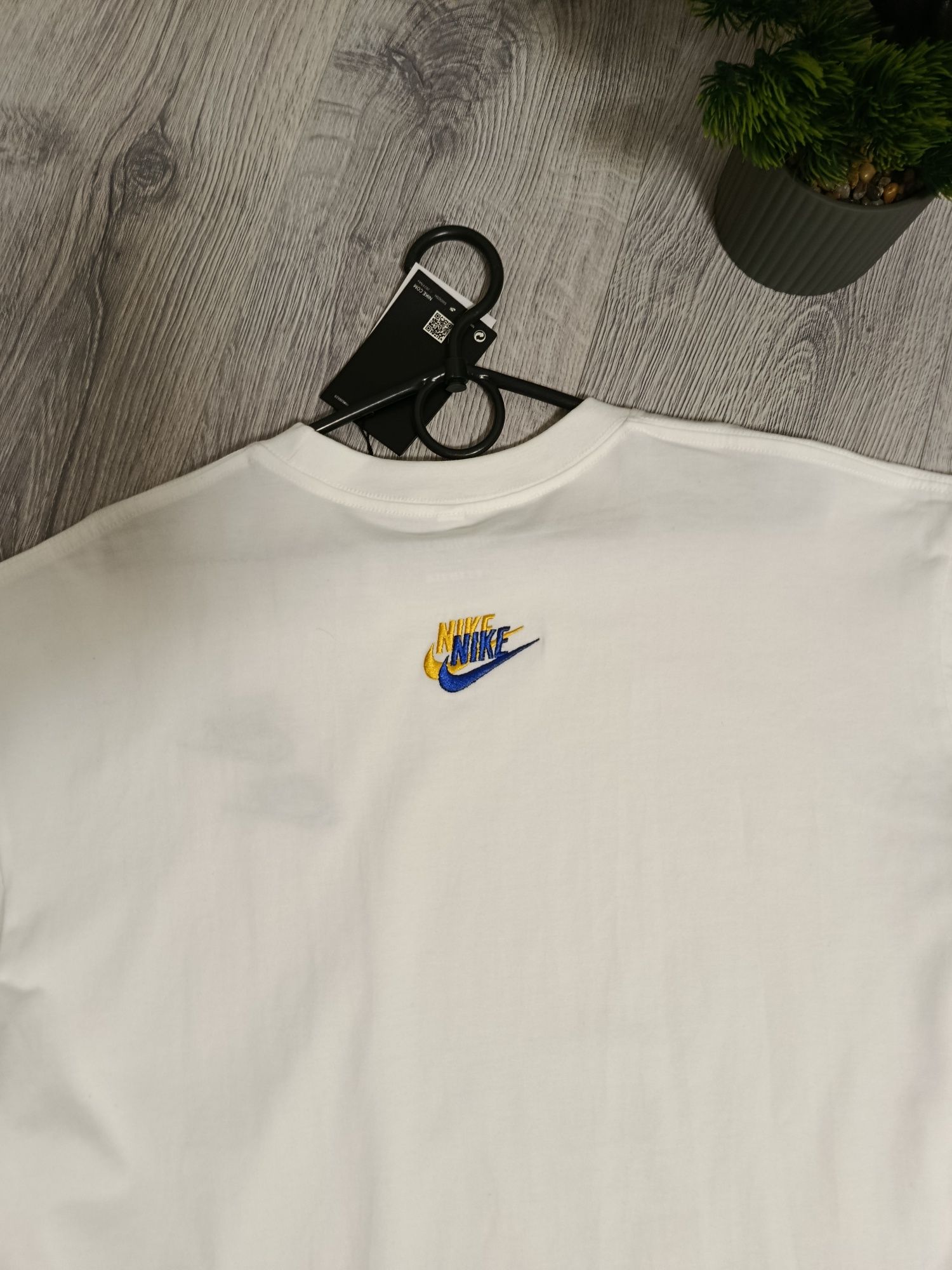 Футболка Nike air