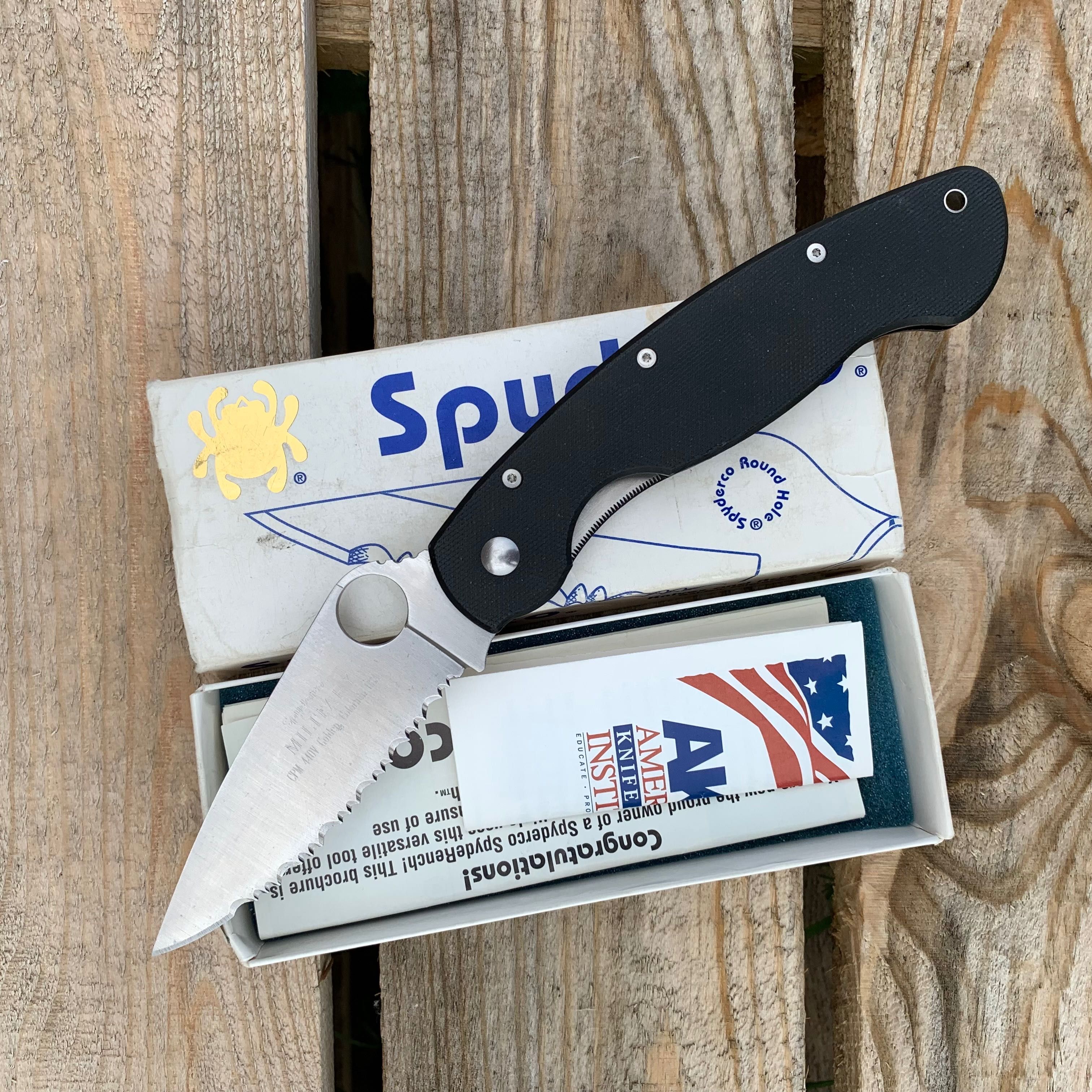 Ніж Spyderco ParaMilitary 2 Magnacut / S30V / S45VN / S110V / Military