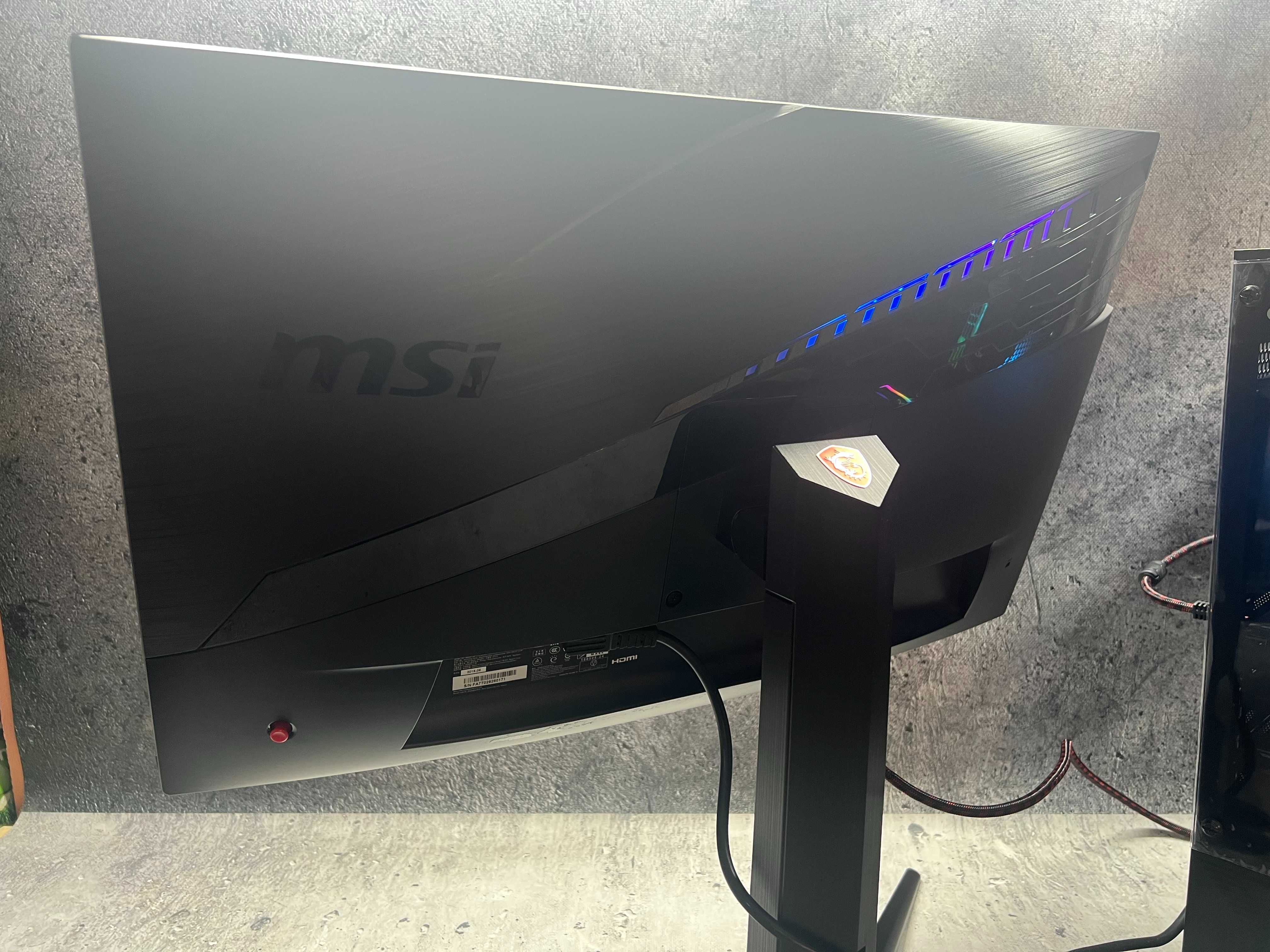 Gaming / i9 10850K 20x5.2 GHz/ 32GB DDR4/ 2TB SSD/ RTX2080/ +MONITOR !