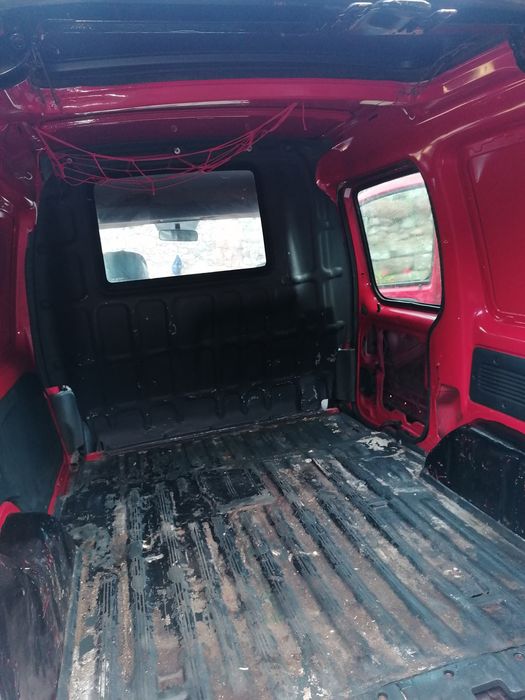 Carrinha Renault kangoo