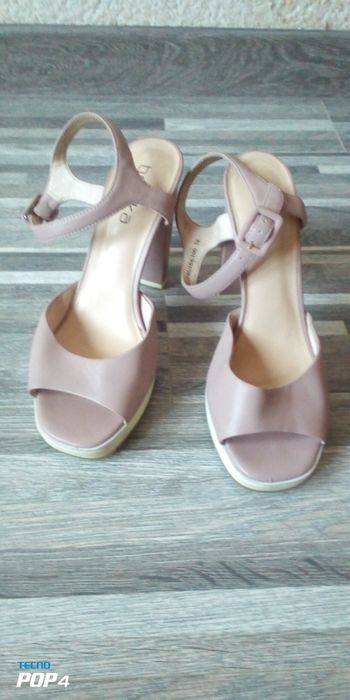 Босоніжки INTERTOP Braska