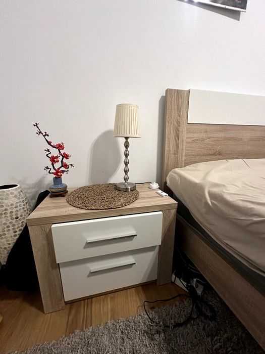 Cama de Casal + Colchão Super ortopédico + Estrado 195x140 + Mesa Cabe