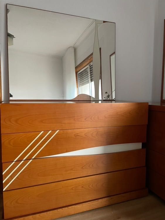 Cómoda de quarto c/espelho