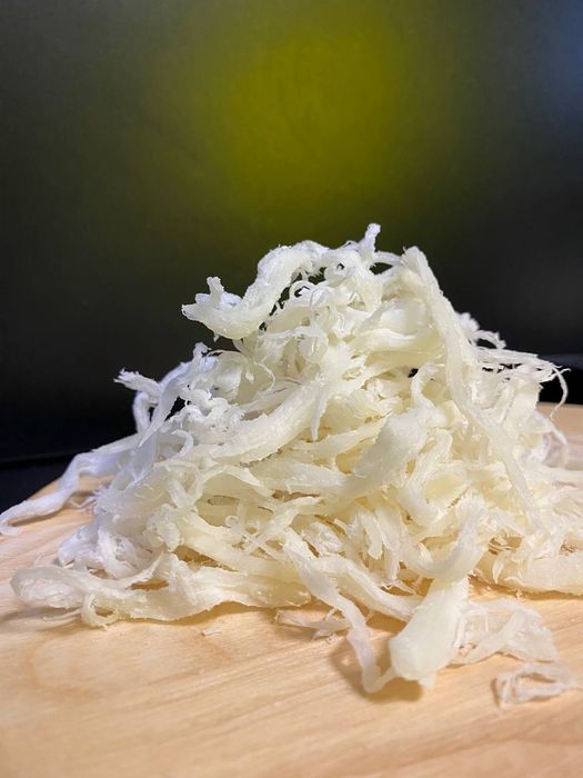 Рибні снеки, джерки, арахіс, фісташка