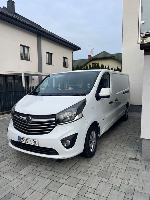 Opel Vivaro  Opel Vivaro anglik tel 576342399 zabki
