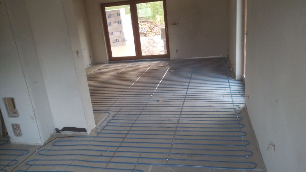 Posadzki maszynowe chudziaki STYROBETON układanie styropianu Włocławek