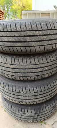 Opony Kleber 175/65 R14 letnie na felgach stalowych.