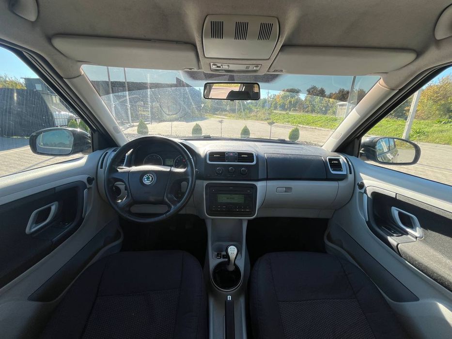 Оренда авто skoda fabia