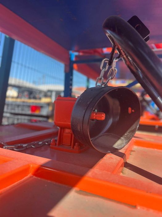 Capinadeira / corta mato / reforçadas / fabrico Nacinal /Garantia