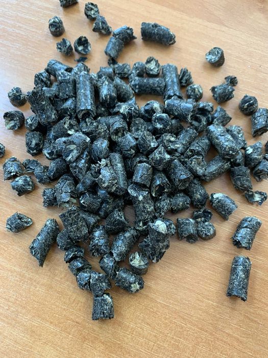 Продам брикет Торф Нестро дуб 50/50 Лузга RUF РУФ PINI KAY Пини кей