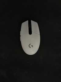 мышка logitech G305 в отличном состоянии!!