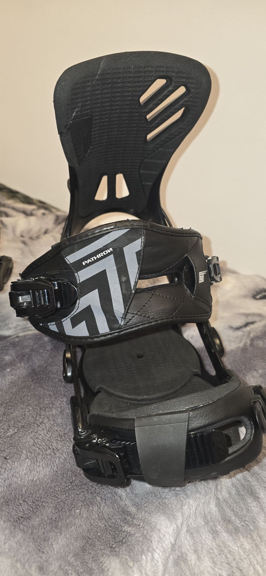 Wiązania snowboardowe Aluminiowe  L xl