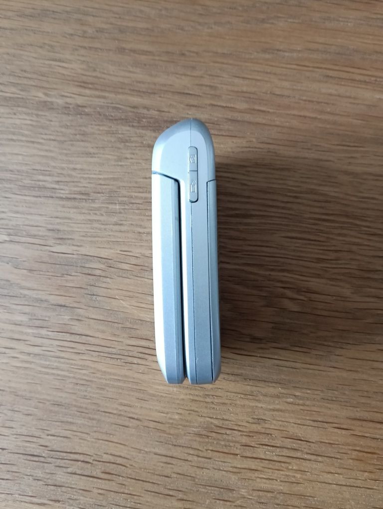 Siemens CF75 z ładowarką