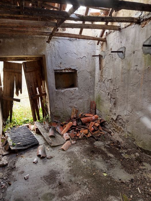 Moradia T2 para recuperar