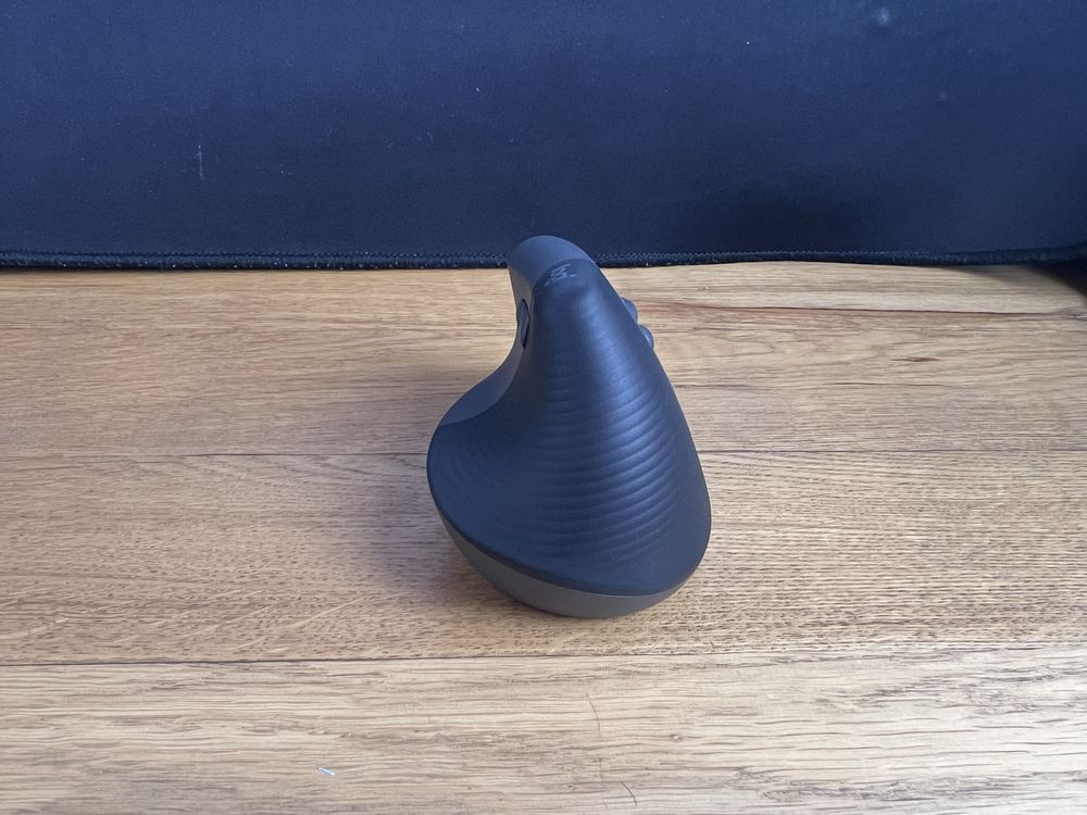 Компʼютерна мишка Logitech Lift Lertical