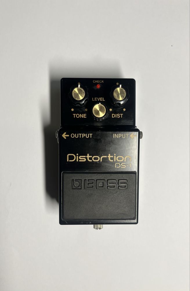 Pedal Boss ds1 edição limitada 40 anos
