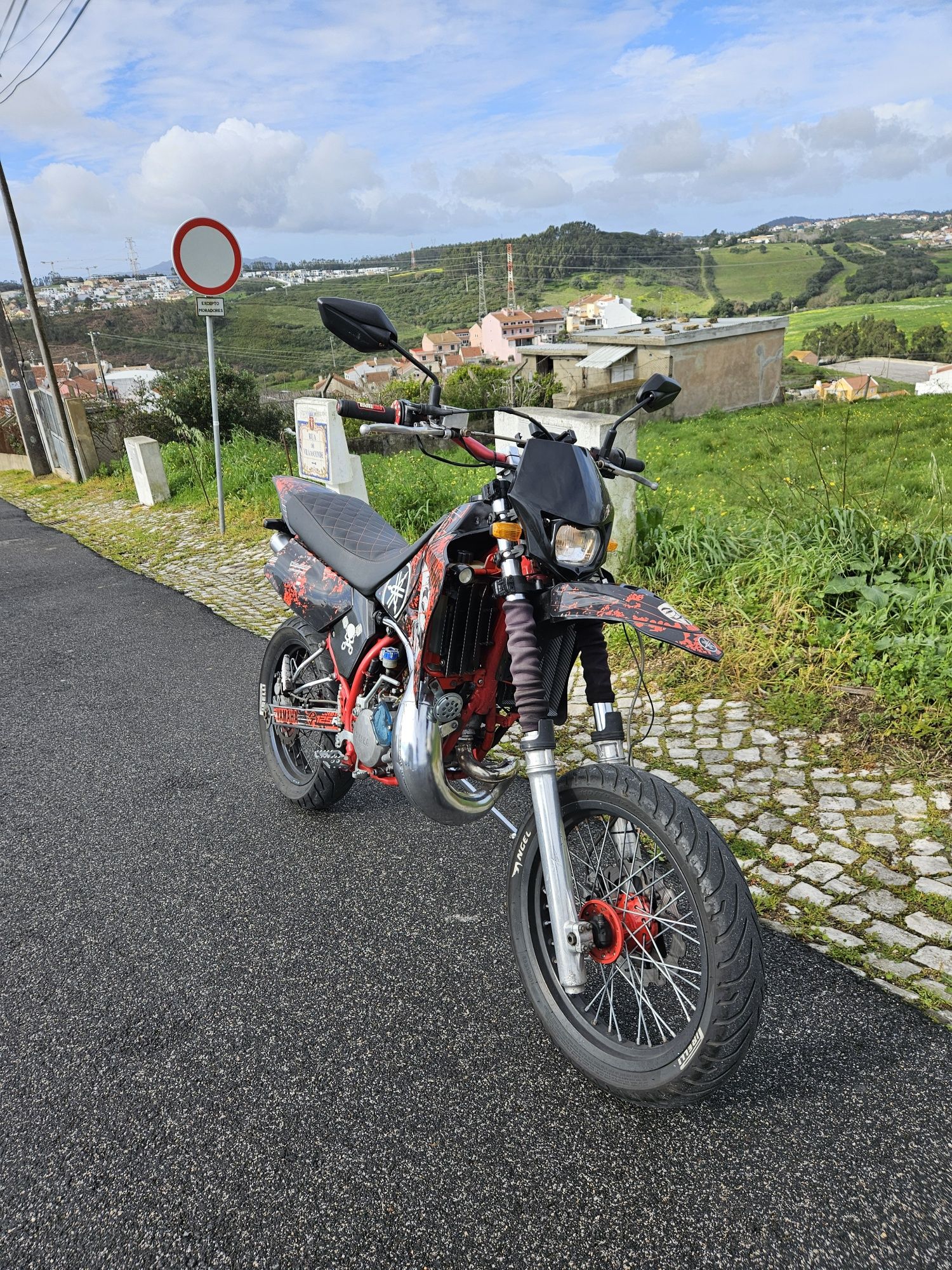 Yamaha dtr 125 personalizada 11 kw