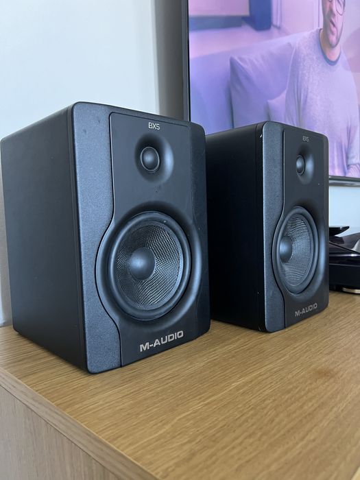 M-Audio BX5 - Par de colunas monitores