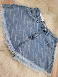 Spodenki jeans napisy