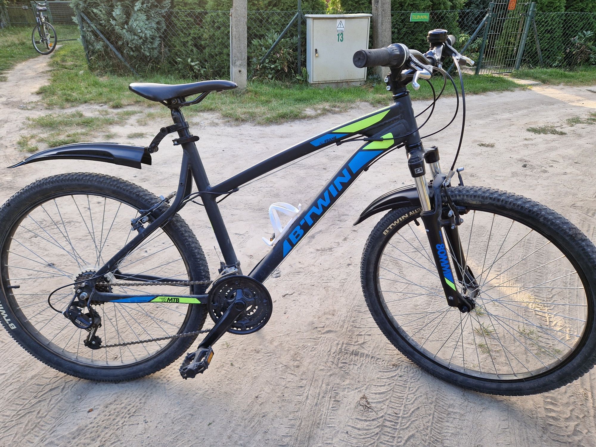 Piękny BTWIN ROCKRIDER 340/Aluminiowy Amortyzator Zadbany