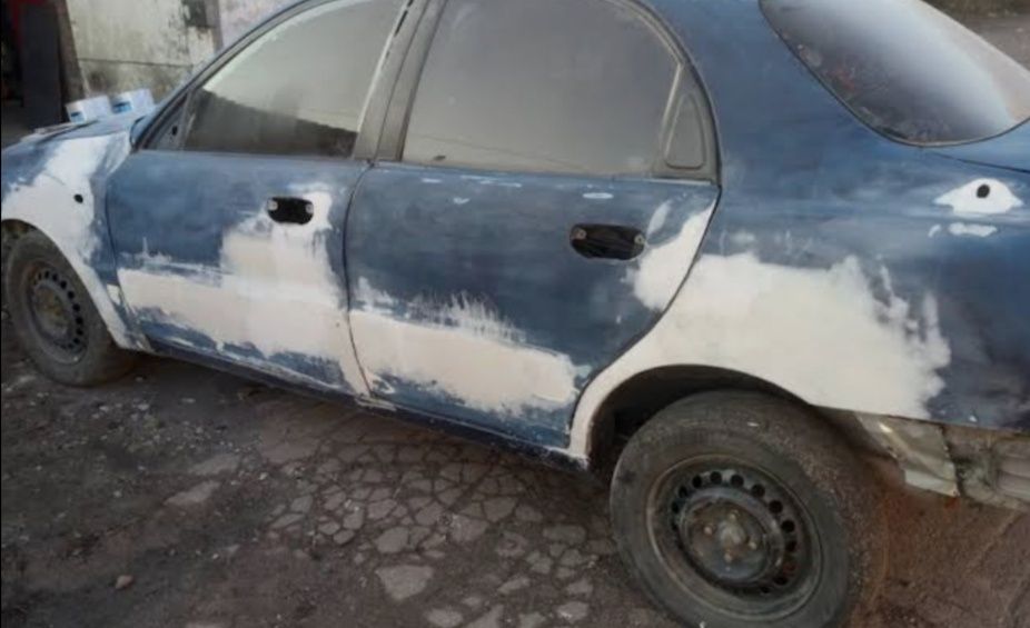 Покраска, рехтовка легковых авто, бусов.