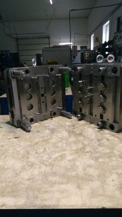 Прес Форма для лиття кришки 38мм з прокладкою