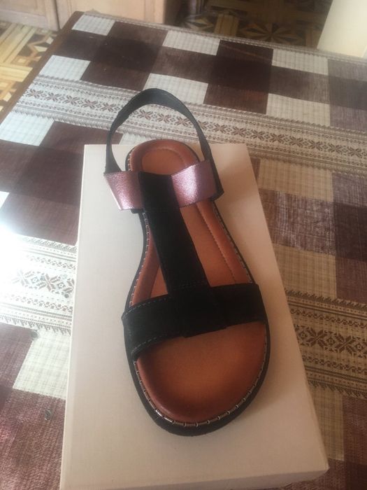 Босоножки женские новые