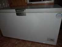 Продам морозильну камеру BEKO ( Лар )